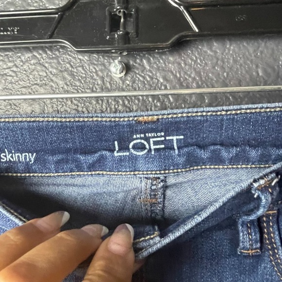 Ann Taylor LOFT Women's Blue Wash Super Skinny Jeans Size 31/12 - Picture 6 of 9